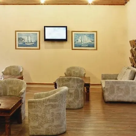 Hotel Rebecca's Village Karousádes