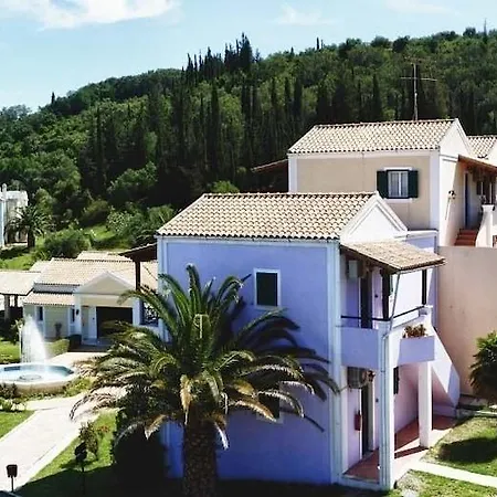 Hotel Rebecca's Village Karousádes