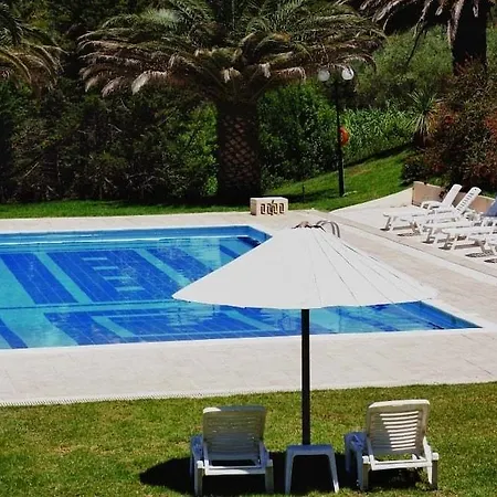 Hotel Rebecca's Village Karousádes