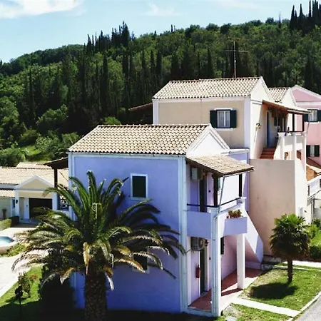 Hotel Rebecca's Village Karousádes